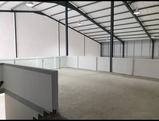 1,080M² WAREHOUSE TO LET IN KILLARNEY GARDENS